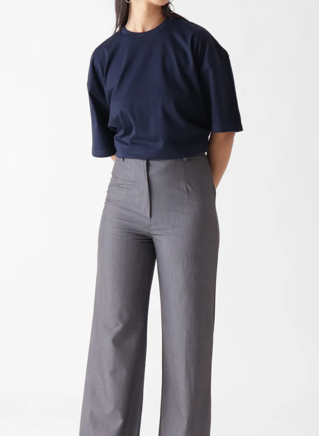 Navy Oversized Front-Women2